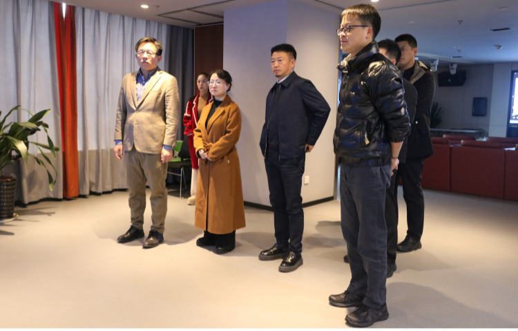 團中央連絡不